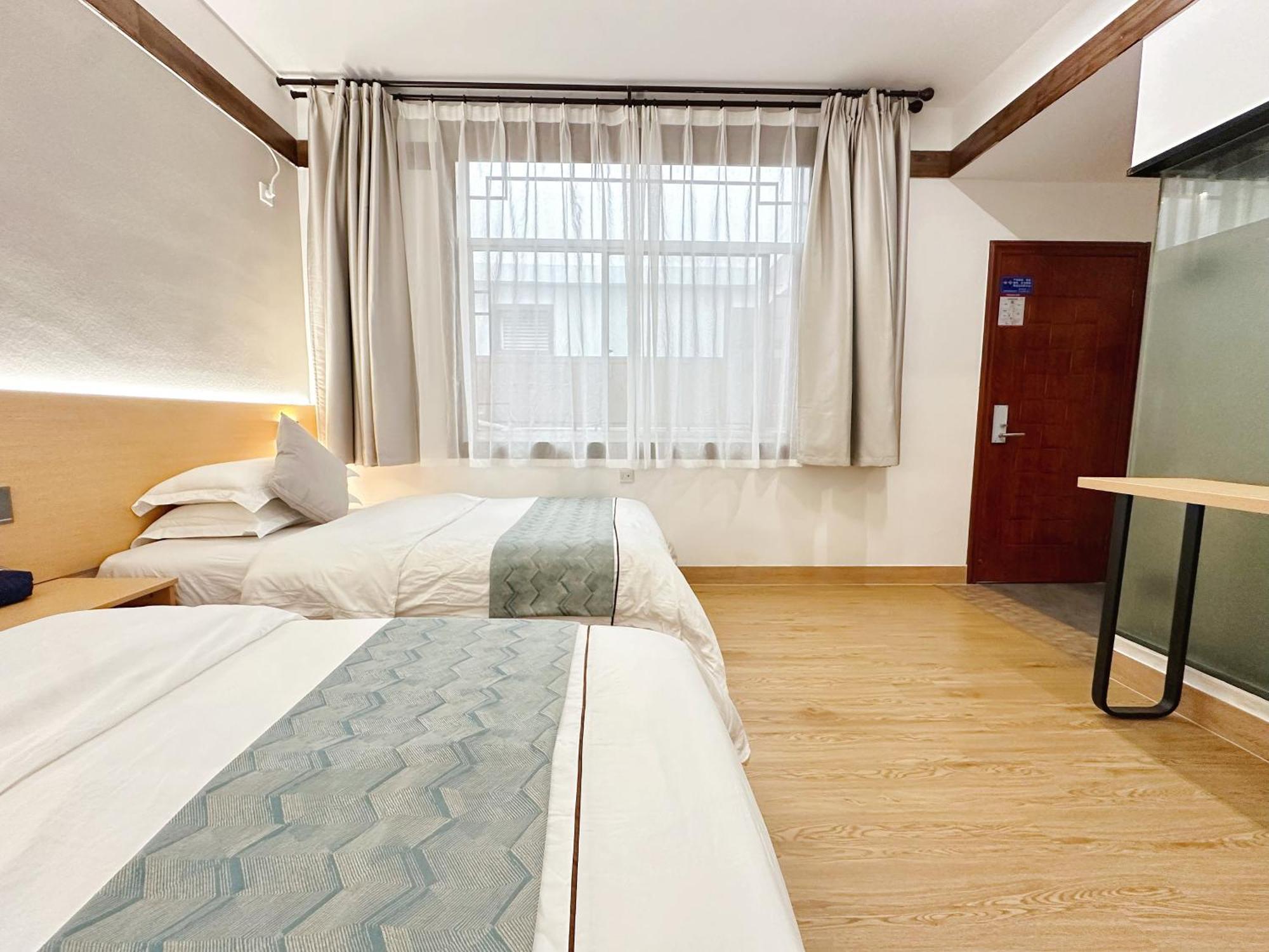 Hemu House Hotel Fenghuang County Exterior photo