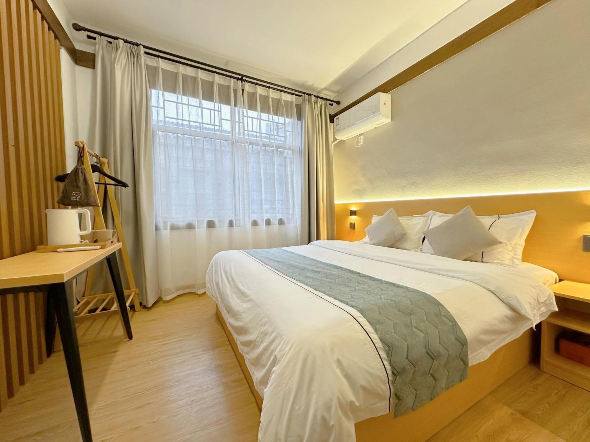 Hemu House Hotel Fenghuang County Exterior photo