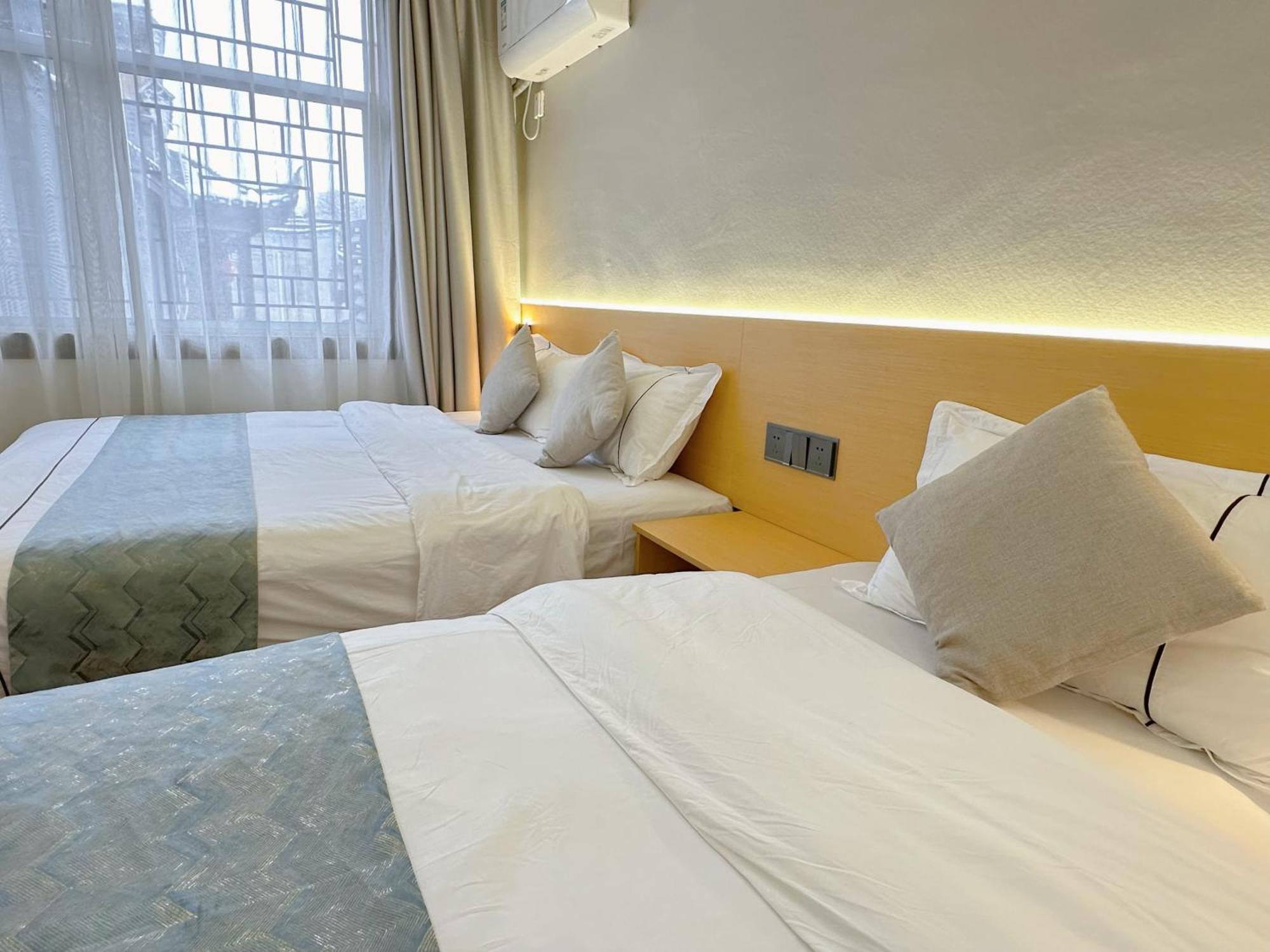 Hemu House Hotel Fenghuang County Exterior photo