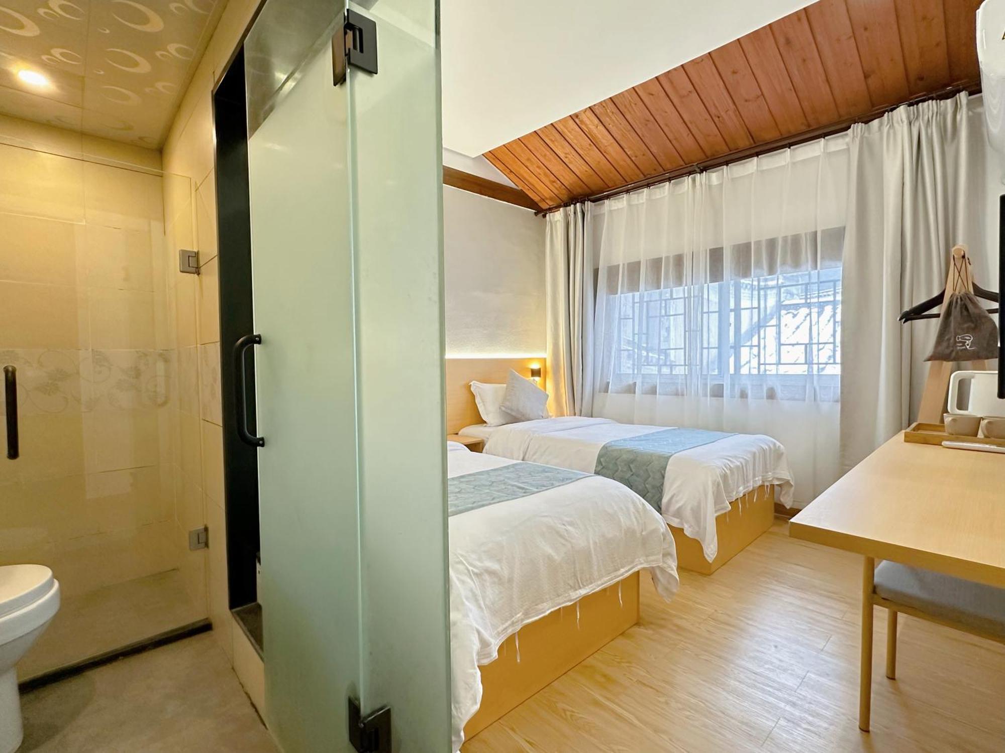 Hemu House Hotel Fenghuang County Exterior photo
