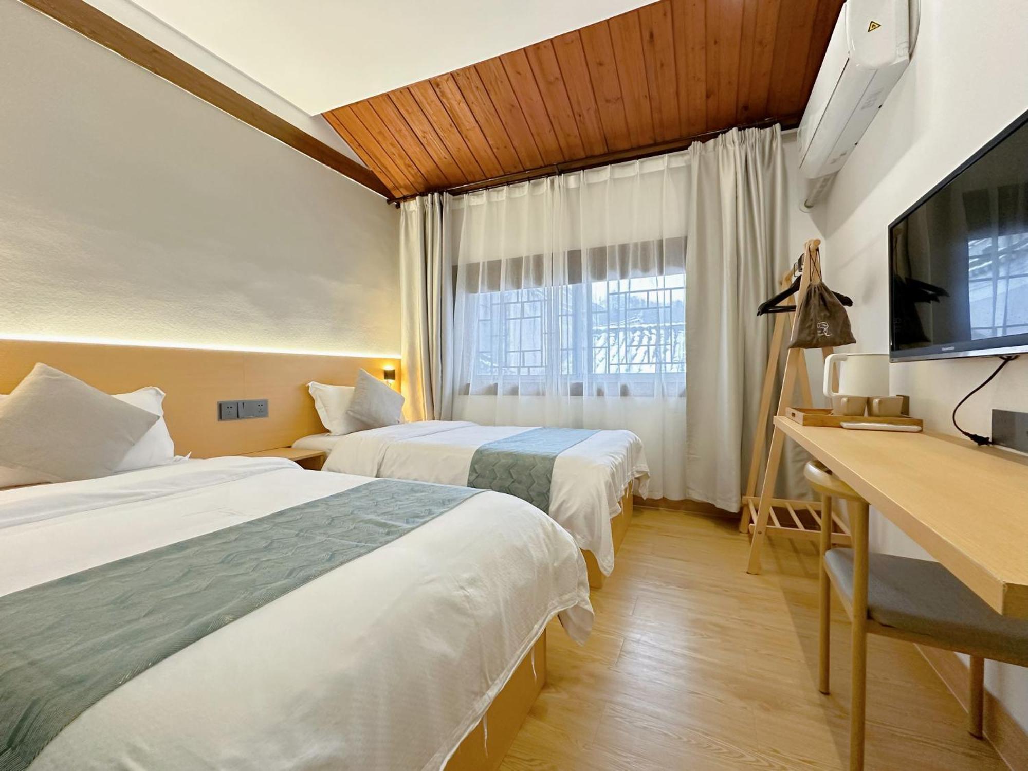 Hemu House Hotel Fenghuang County Exterior photo